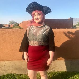 🌹 Red Stretch Pencil Skirt 🌹